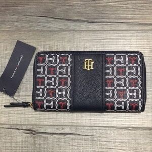 Tommy Hilfiger Wallet